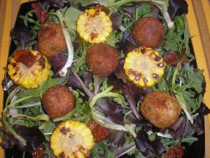 bunuelos soja ensalada 300x225 bunuelos soja ensalada